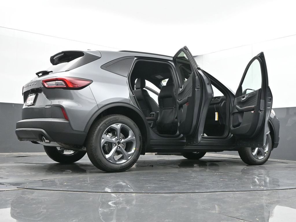 New 2026 Ford Escape ST-Line w/ Cold Weather Package image 72