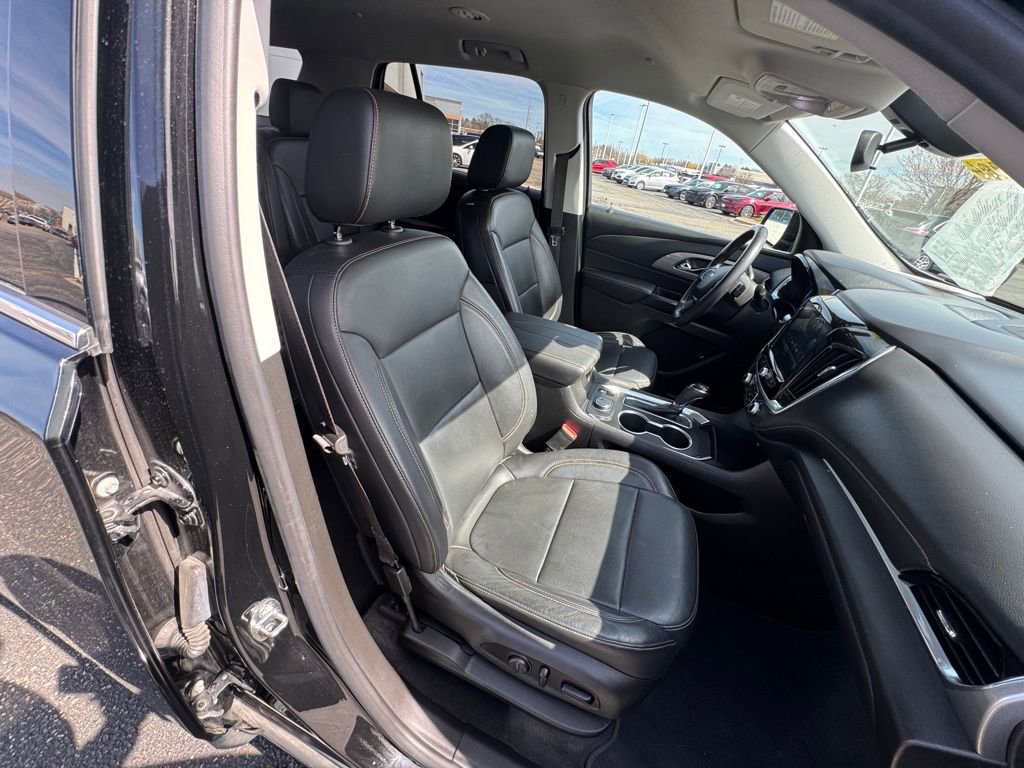 Used 2019 Chevrolet Traverse LT AWD/4WD image 18