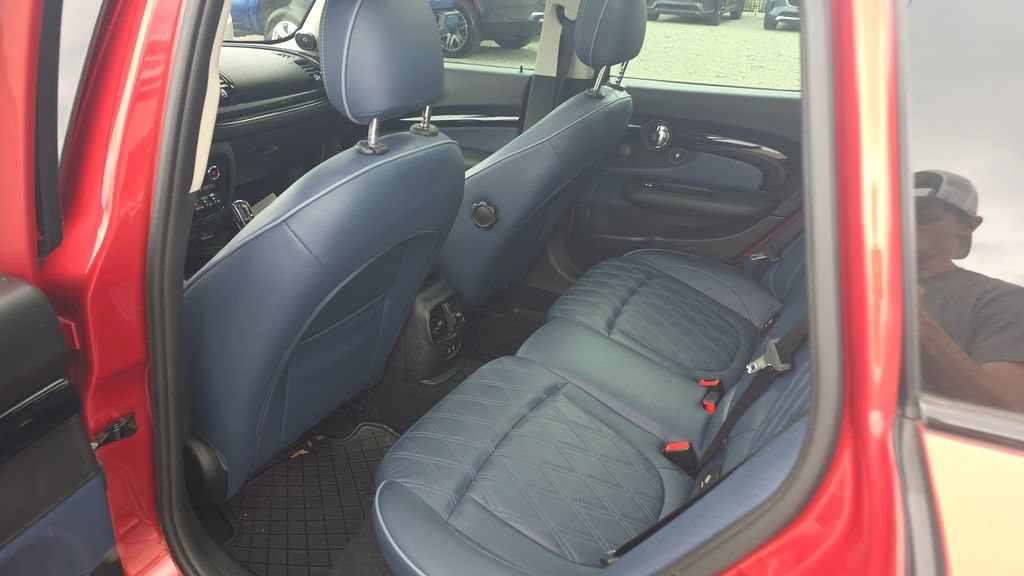 Used 2021 MINI Cooper Clubman S w/ Signature Upholstery Package FWD image 24