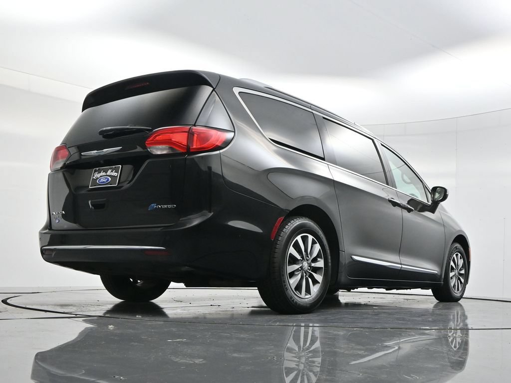 Used 2020 Chrysler Pacifica Limited FWD image 48
