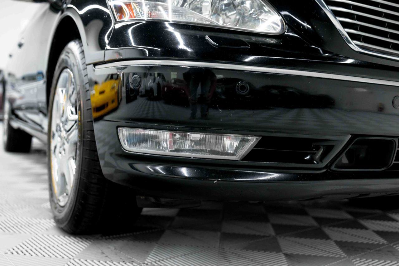 Used 2004 Lexus LS 430 RWD image 16