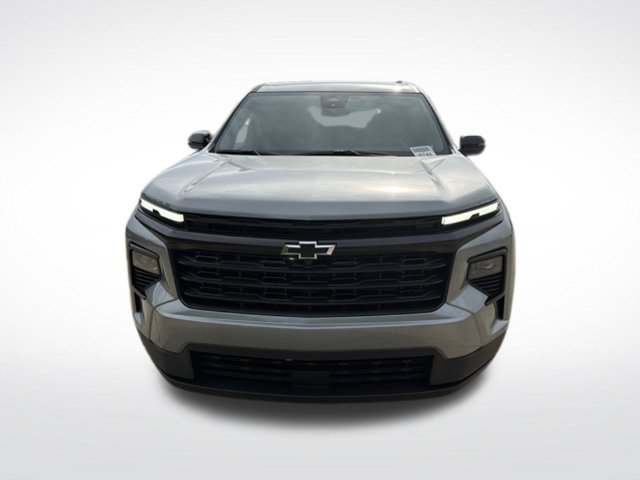New 2027 Chevrolet Traverse LT w/ Midnight/Sport Edition AWD/4WD image 3