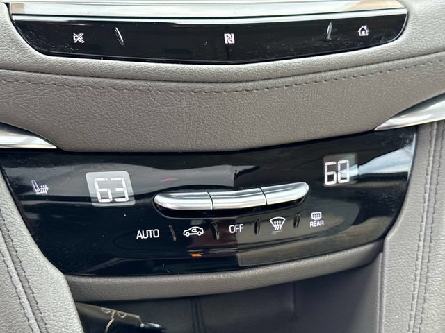 Used 2021 Cadillac XT5 Premium Luxury AWD/4WD image 23