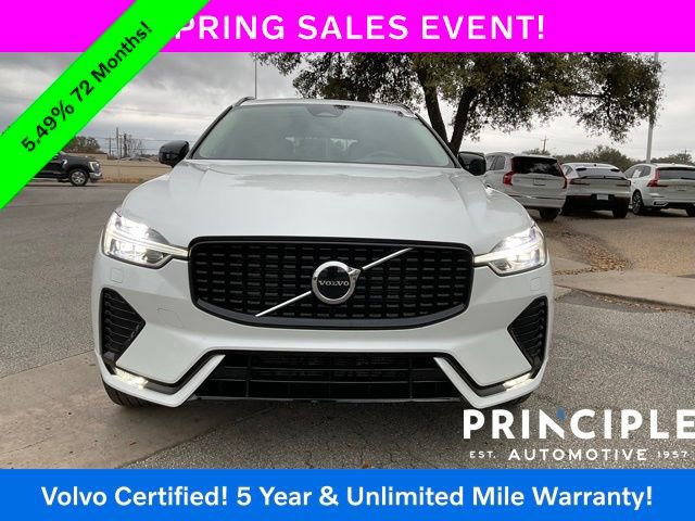 Certified 2025 Volvo XC60 B5 Core image 3