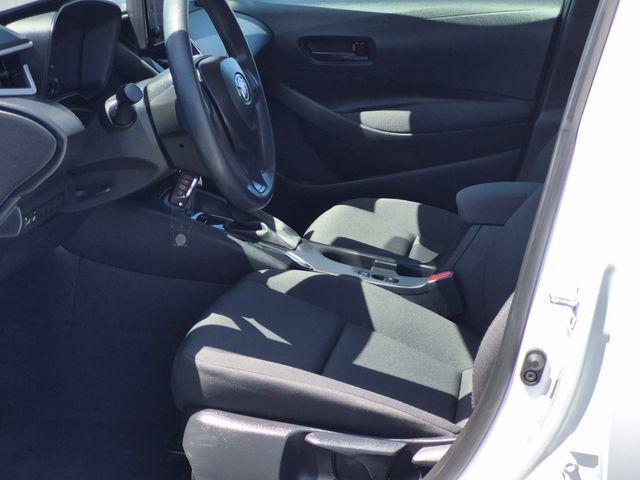 Used 2025 Toyota Corolla LE image 15