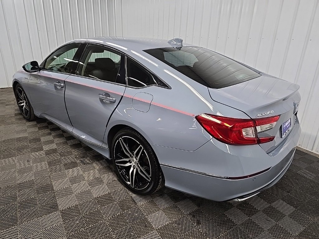 Used 2022 Honda Accord Touring image 9