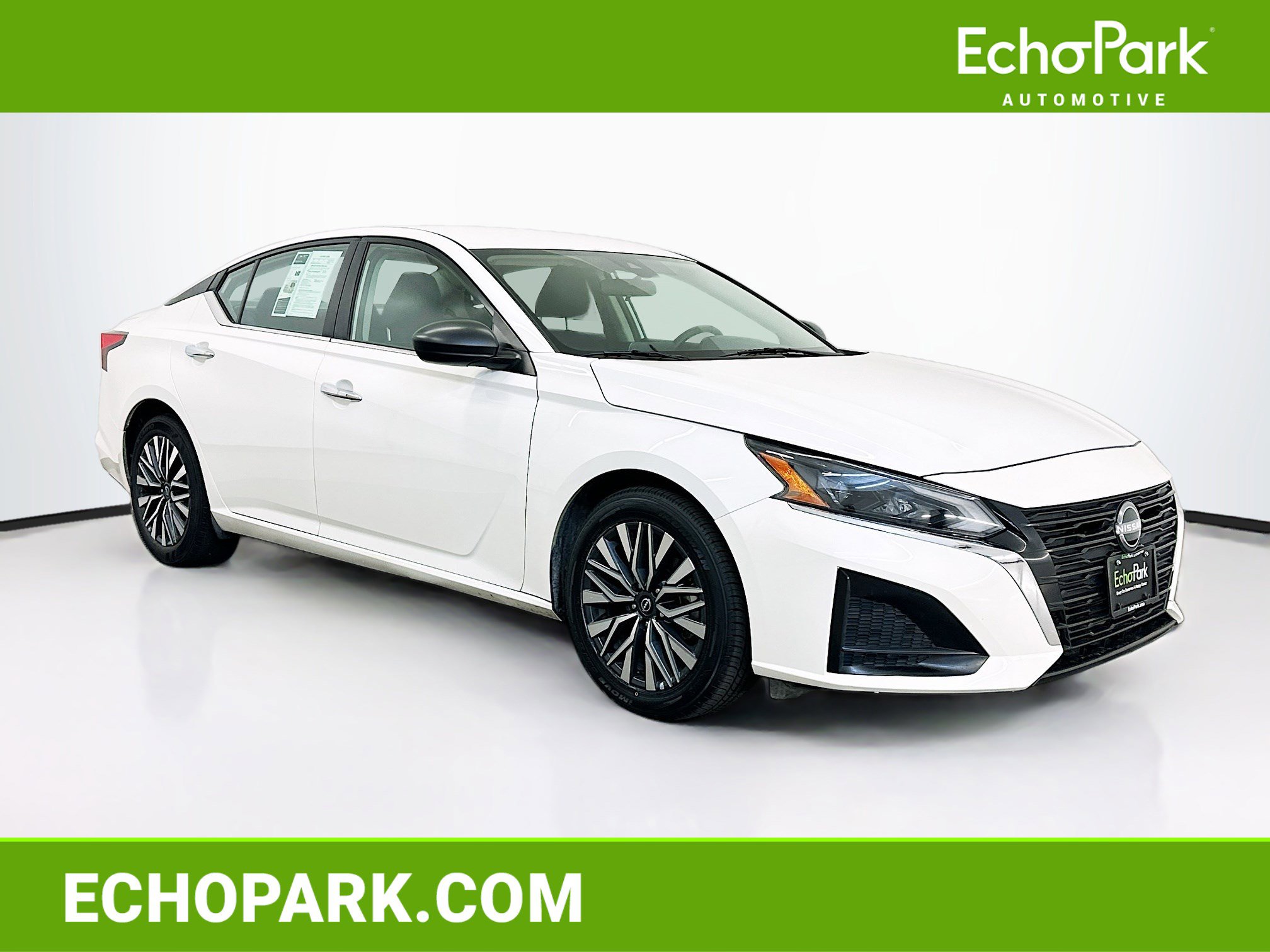 Used 2024 Nissan Altima 2.5 SV