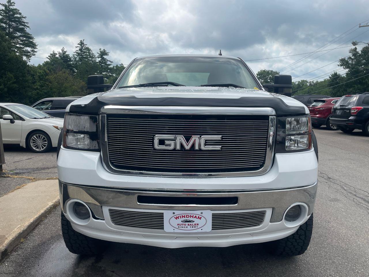 Used 2007 GMC Sierra 2500 SLE w/ SLE2 Audio Package AWD/4WD image 2