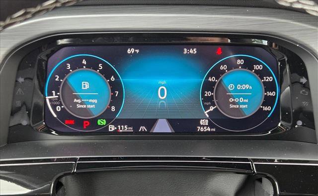 Certified 2025 Volkswagen Atlas Cross Sport SE FWD image 11