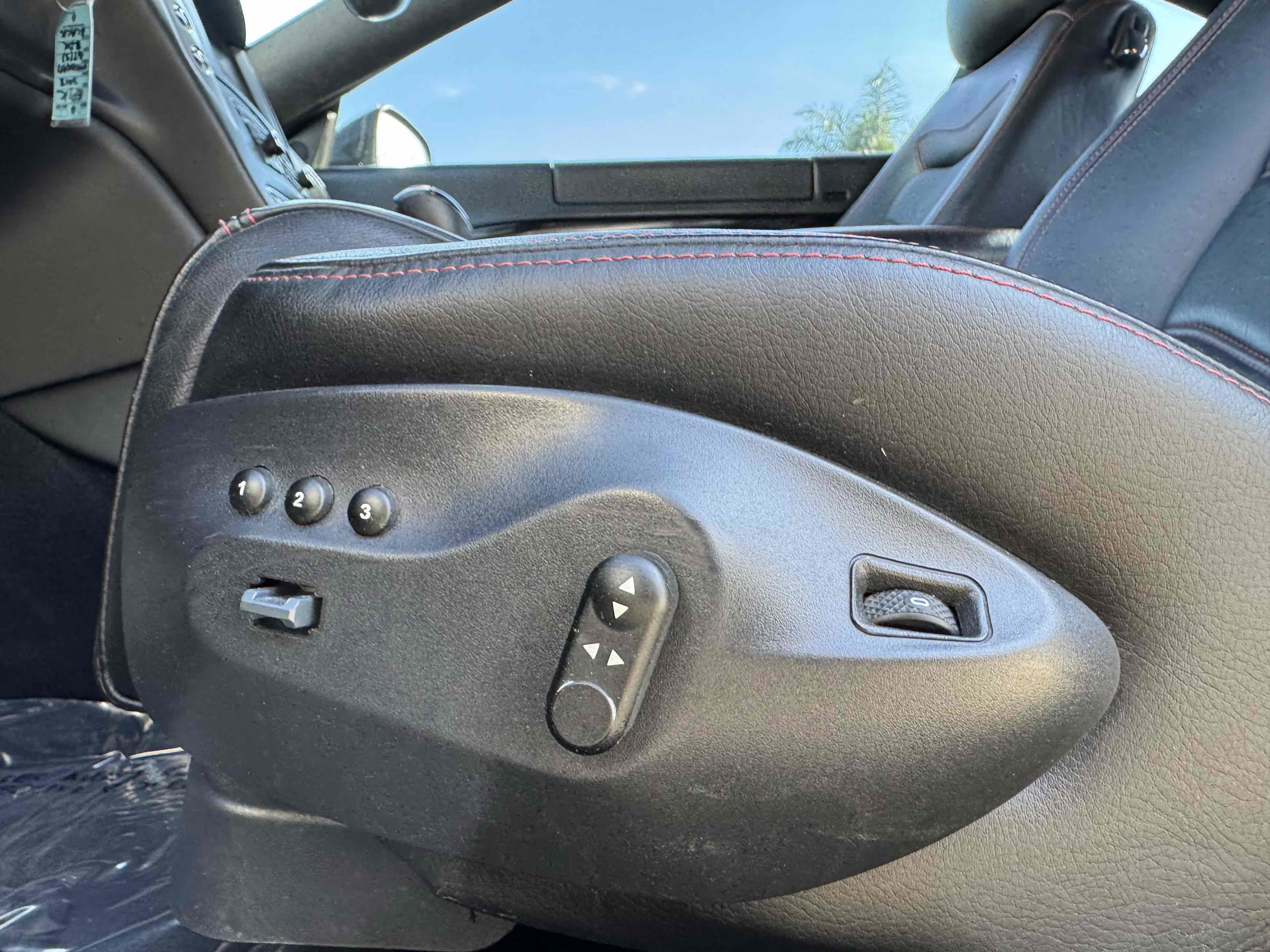 Used 2012 Maserati GranTurismo S image 11