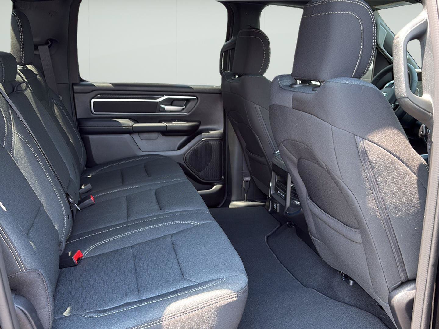 New 2026 RAM 1500 Big Horn AWD/4WD image 30