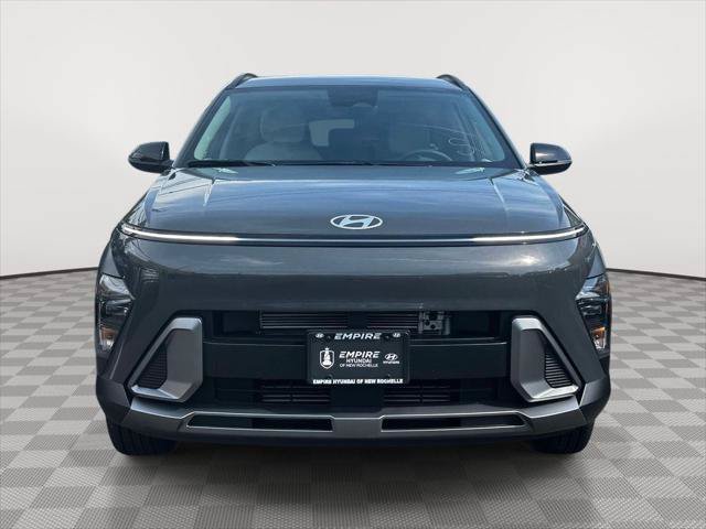 Used 2026 Hyundai Kona SEL Premium AWD/4WD image 2