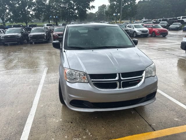 Used 2018 Dodge Grand Caravan SE FWD image 24