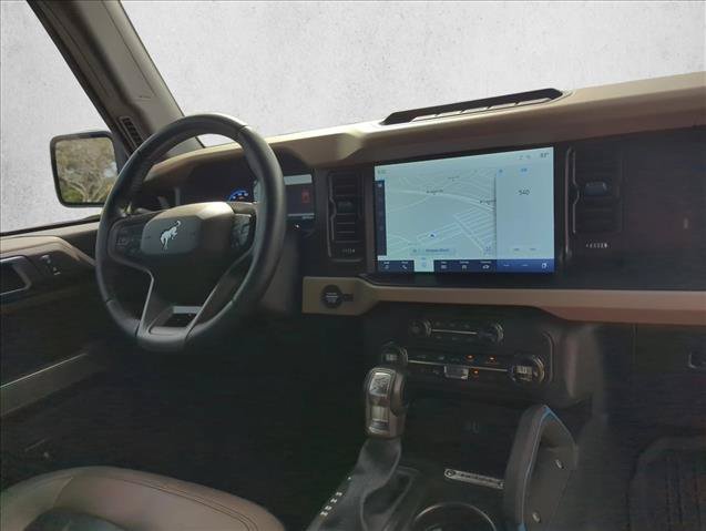 Used 2023 Ford Bronco Wildtrak AWD/4WD image 27