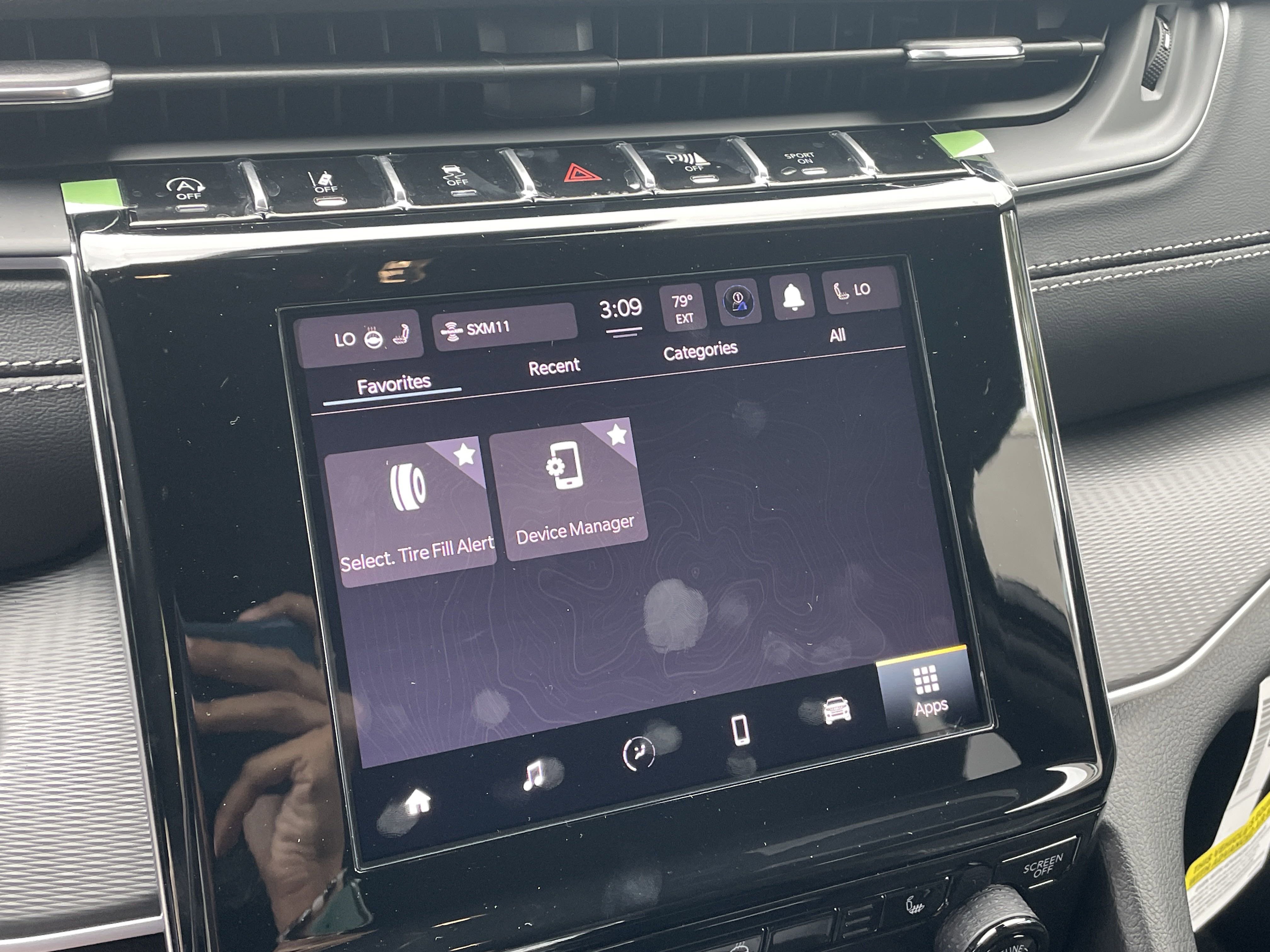 New 2025 Jeep Grand Cherokee Altitude image 48