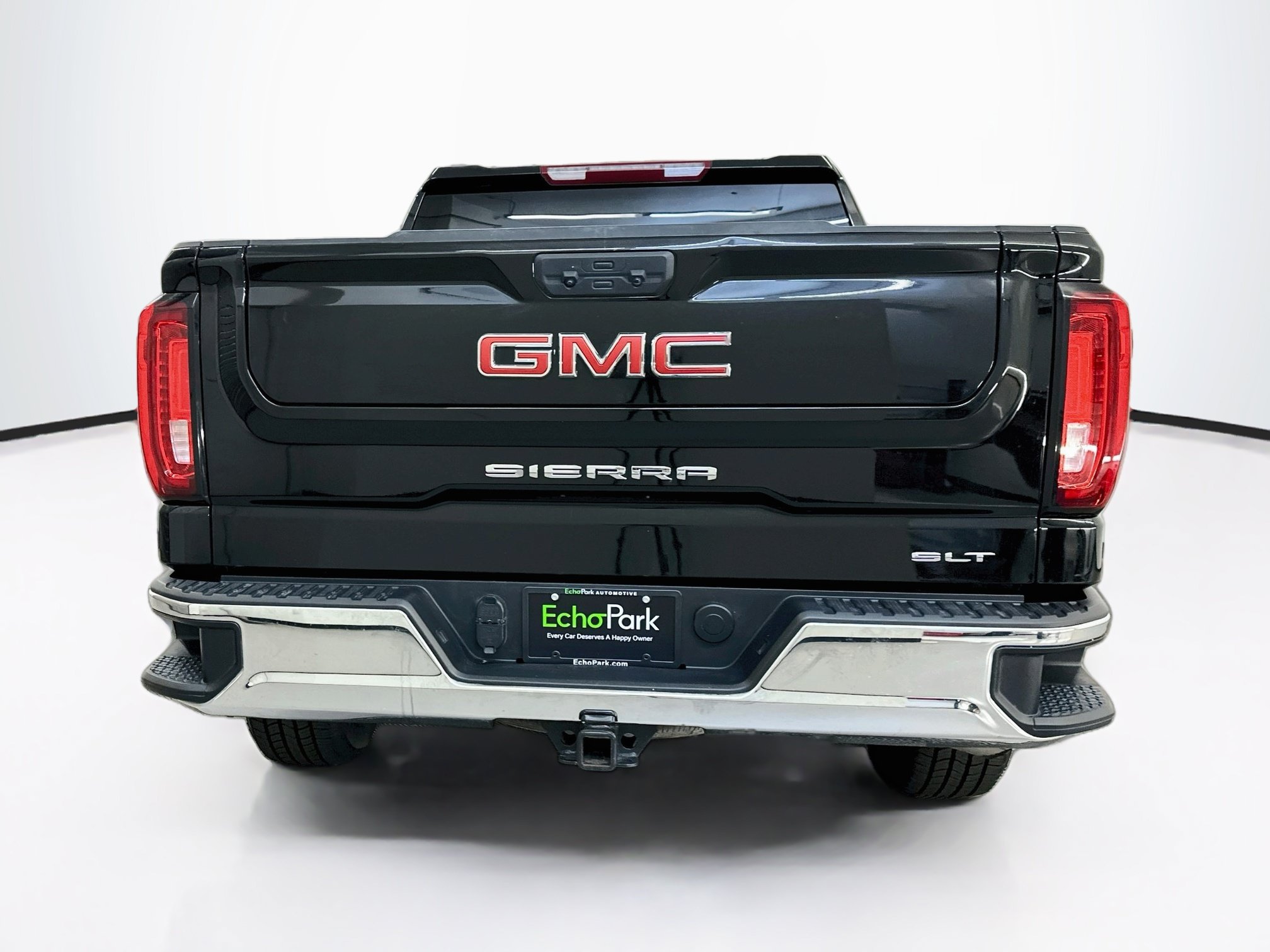 Used 2025 GMC Sierra 1500 SLT AWD/4WD image 7