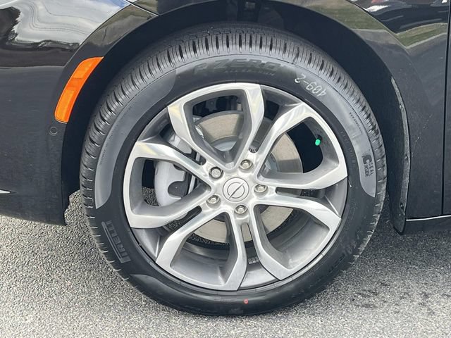 New 2026 Chrysler Pacifica Pinnacle AWD/4WD image 11