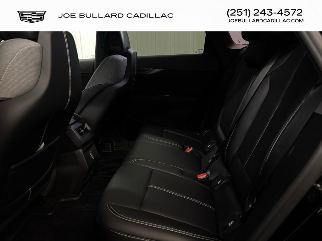 New 2025 Cadillac Optiq Sport 1 w/ LPO, Floor Liner Package image 16