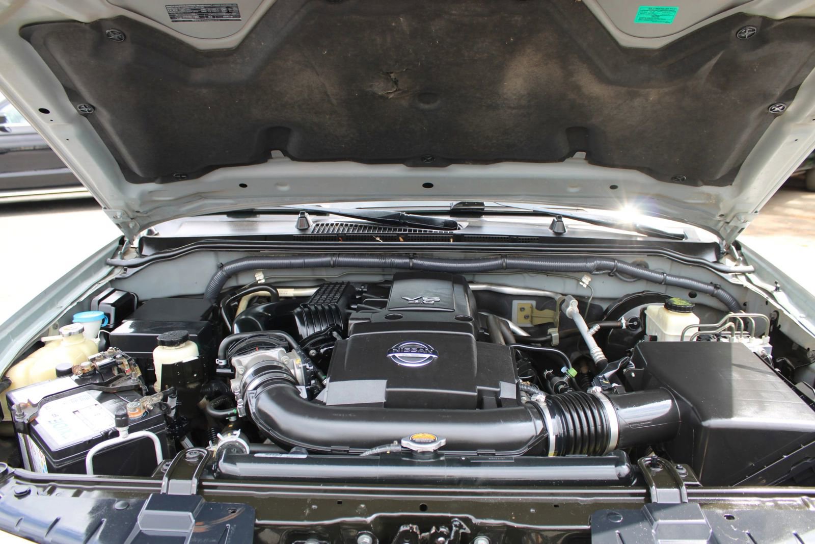 Used 2014 Nissan Frontier SV image 34