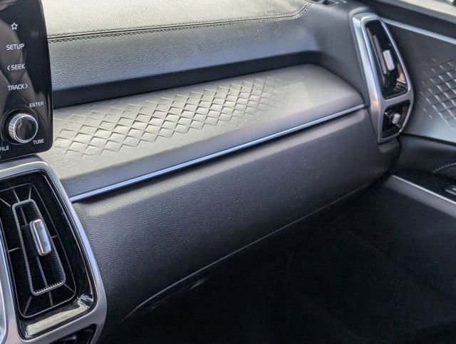 Used 2023 Kia Sorento SX image 27