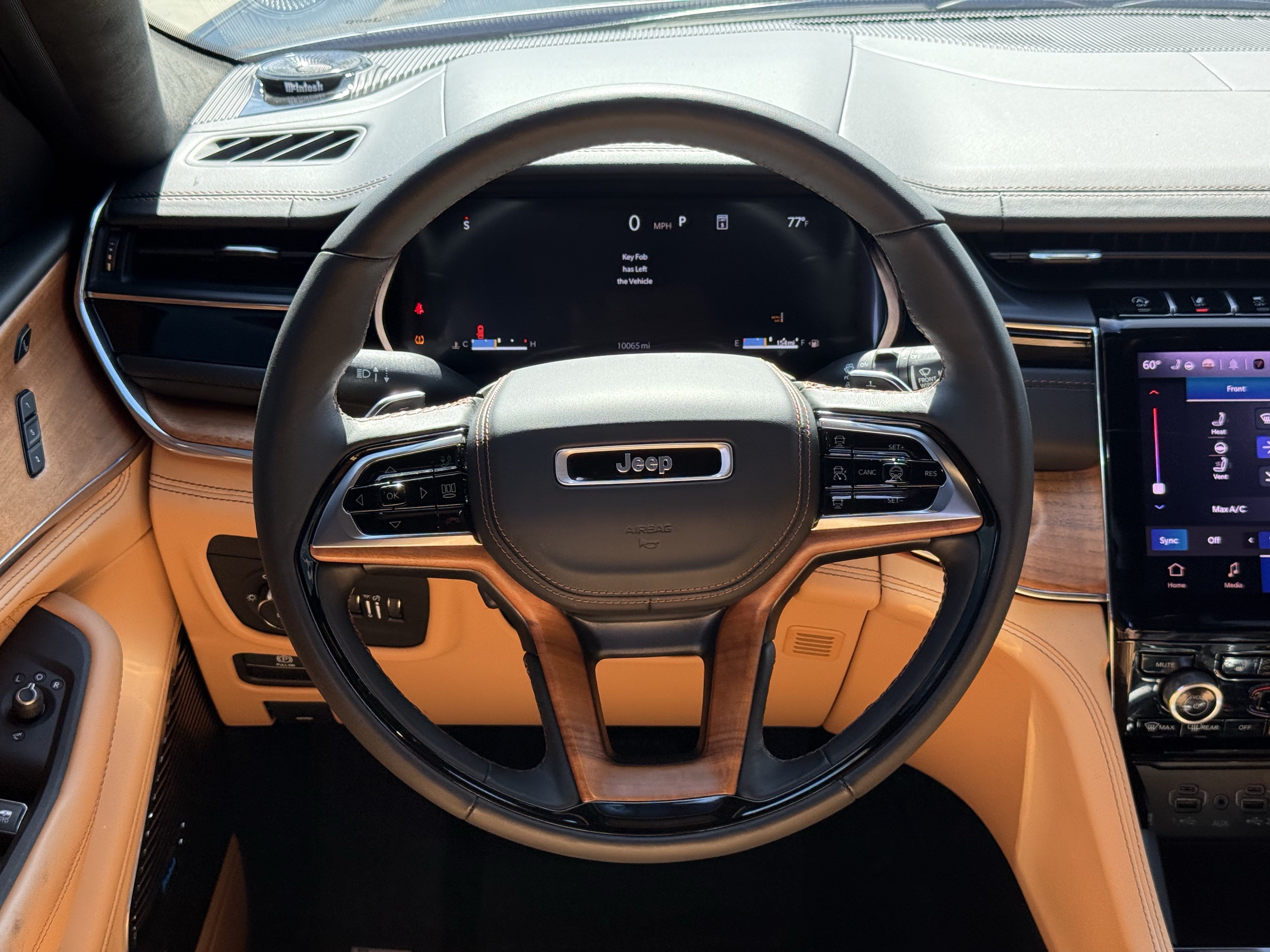 Used 2025 Jeep Grand Cherokee L Summit AWD/4WD image 15