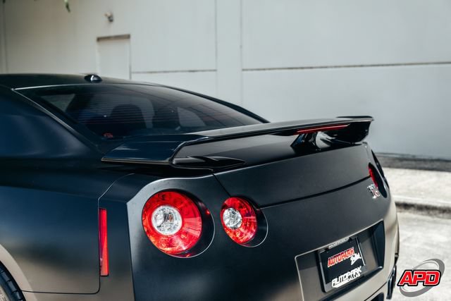 Used 2010 Nissan GT-R Premium AWD/4WD image 33