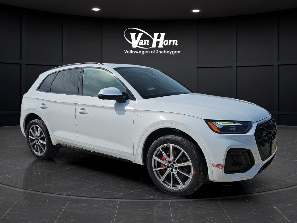 Used 2024 Audi Q5 e Premium Plus w/ Premium Plus Package AWD/4WD image 1