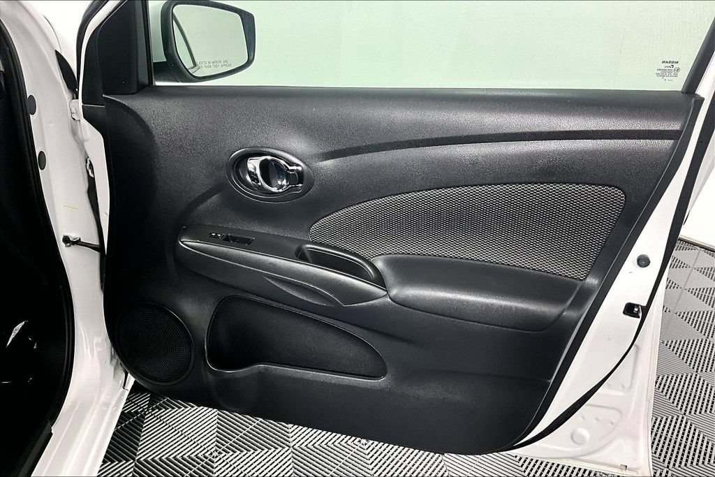Used 2019 Nissan Versa SV FWD image 23