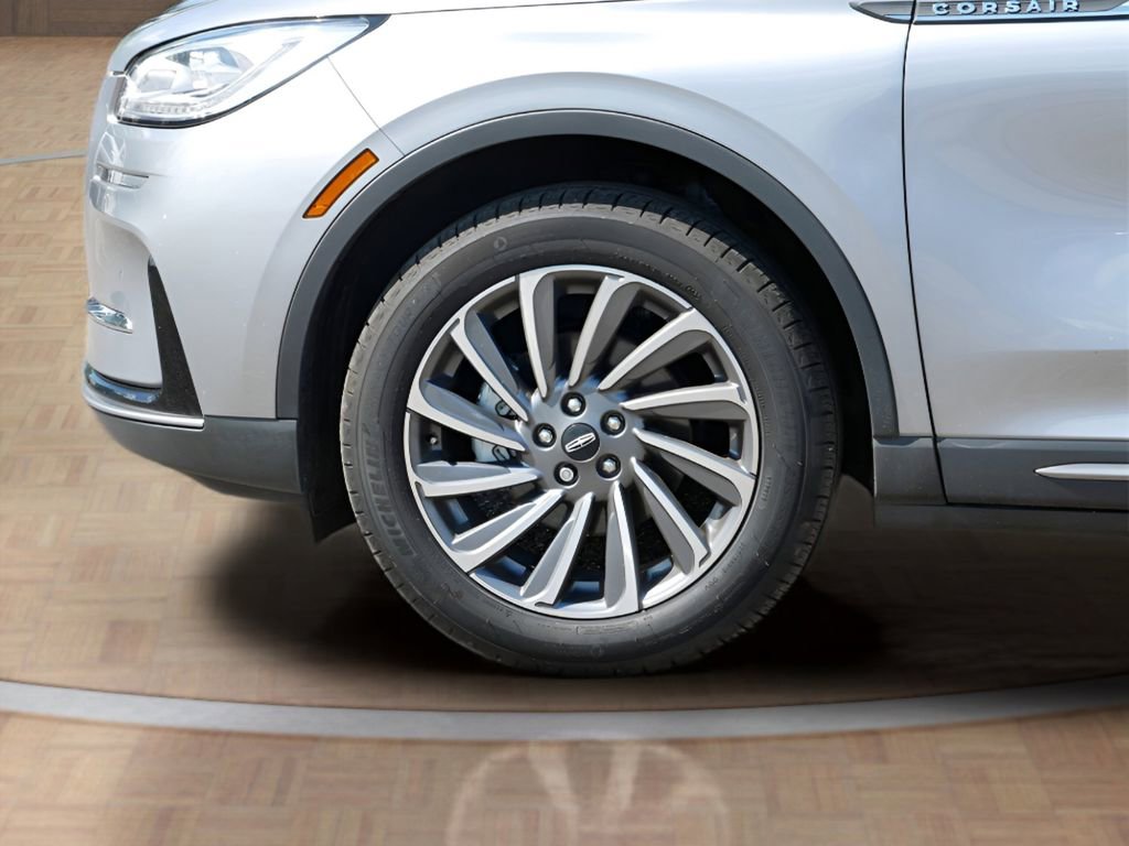 Used 2023 Lincoln Corsair Reserve w/ Equipment Group 201A AWD/4WD image 9
