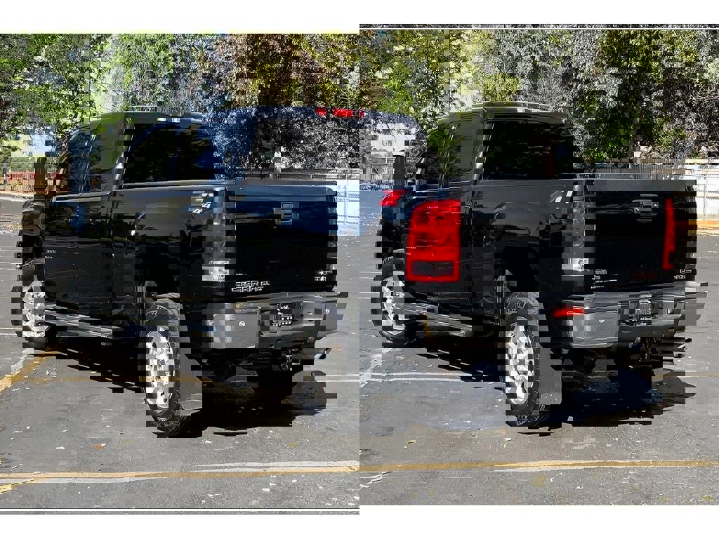 Used 2013 GMC Sierra 3500 SLT image 12