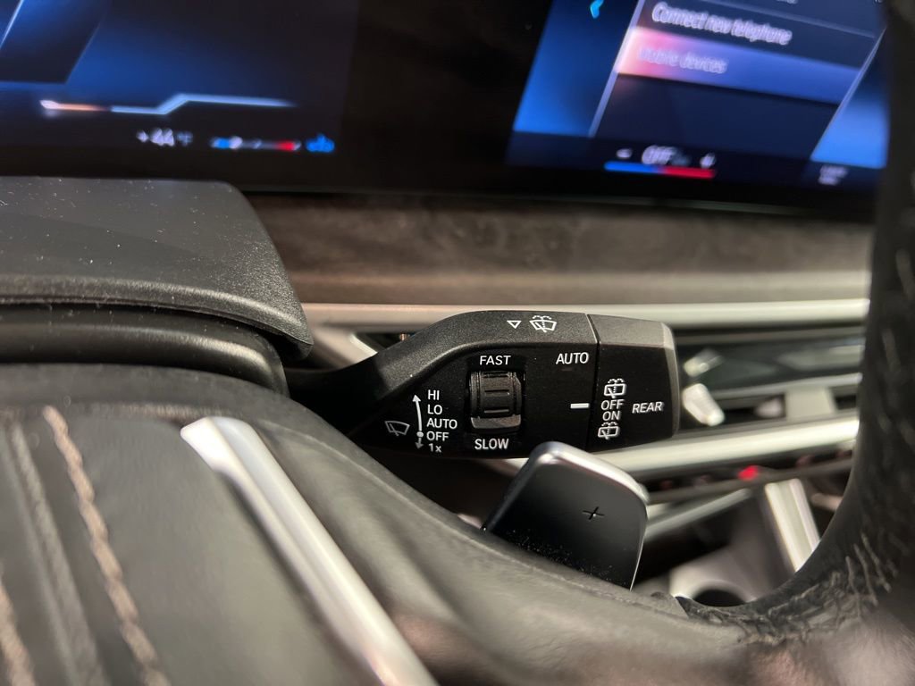 Used 2023 BMW X7 xDrive40i w/ Premium Package image 20