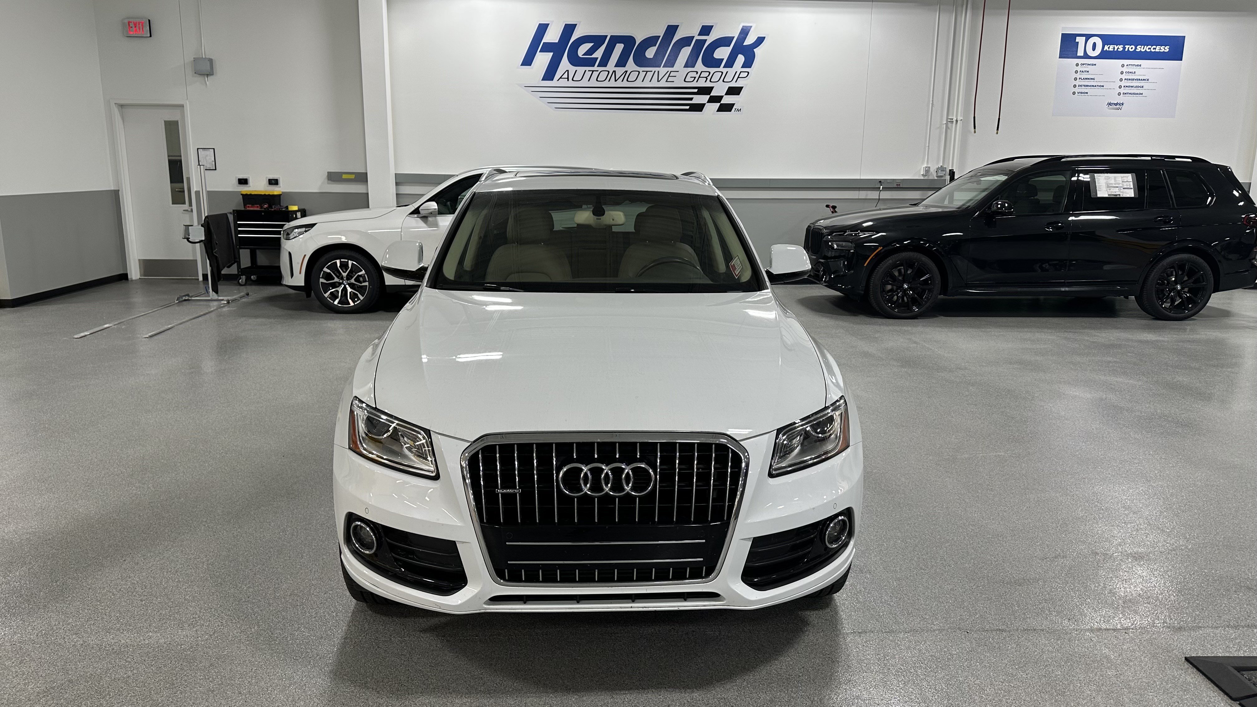 Used 2017 Audi Q5 2.0T Premium Plus AWD/4WD image 3