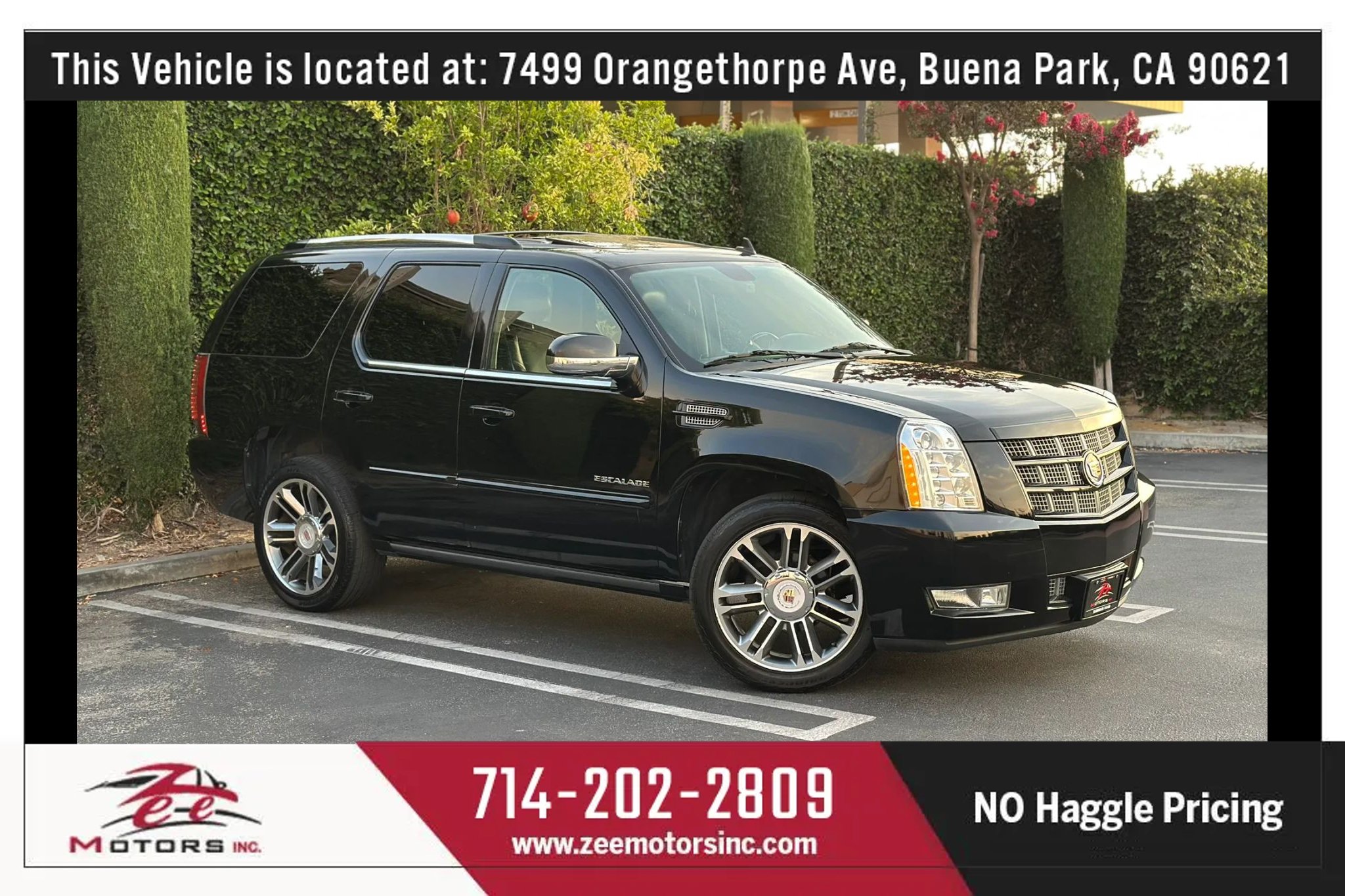 Used 2013 Cadillac Escalade Premium AWD/4WD image 1