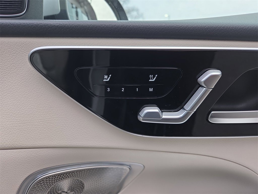 Used 2023 Mercedes-Benz C 300 Sedan image 20