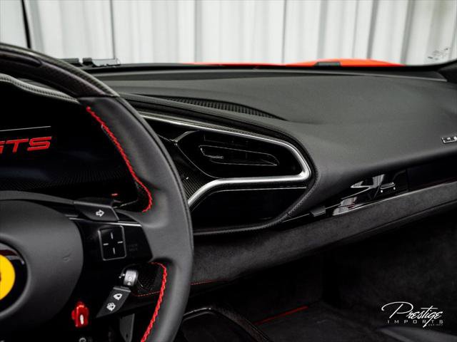 Used 2024 Ferrari 296 GTS RWD image 34