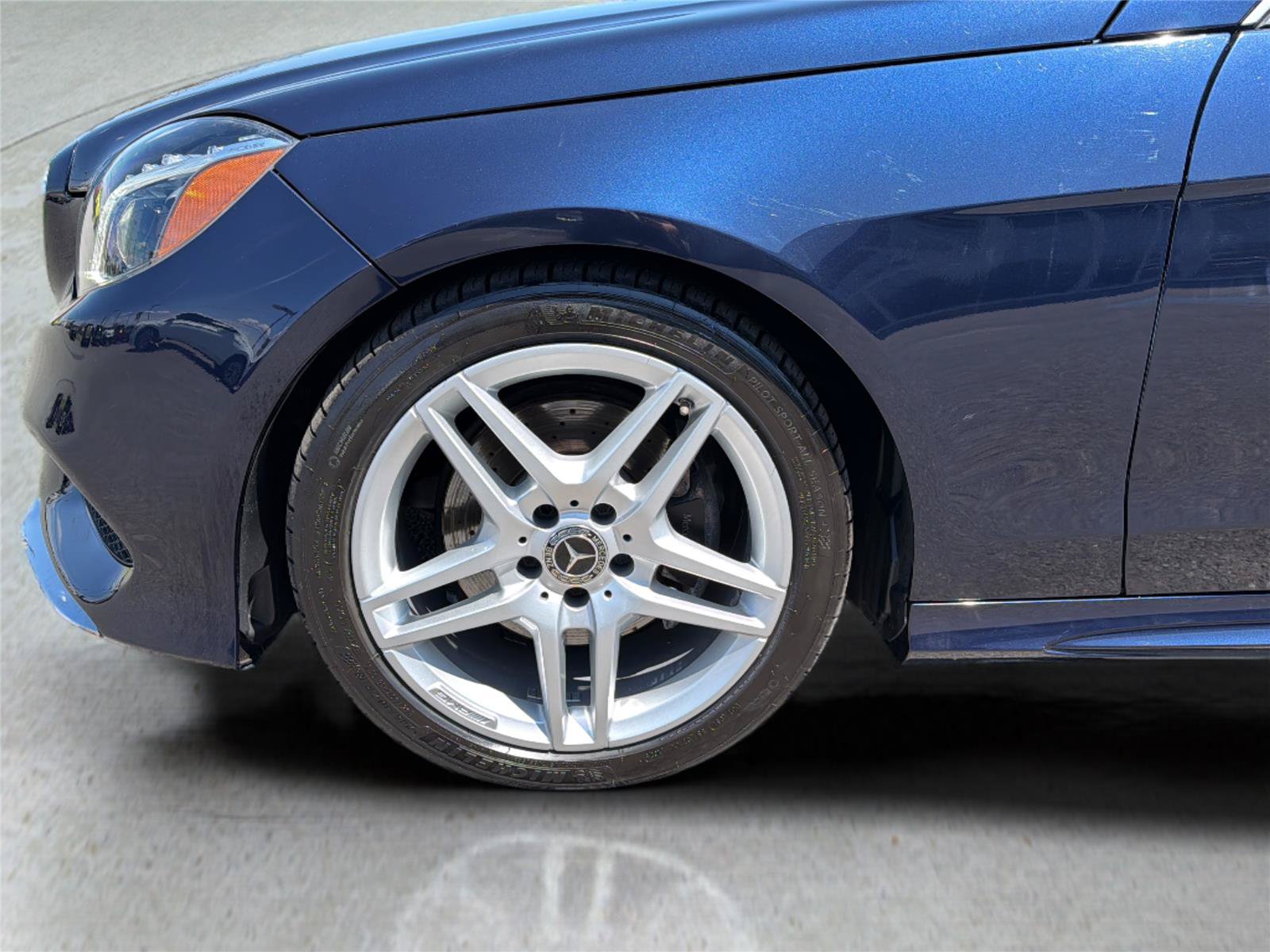 Used 2014 Mercedes-Benz E 350 4MATIC Wagon image 41