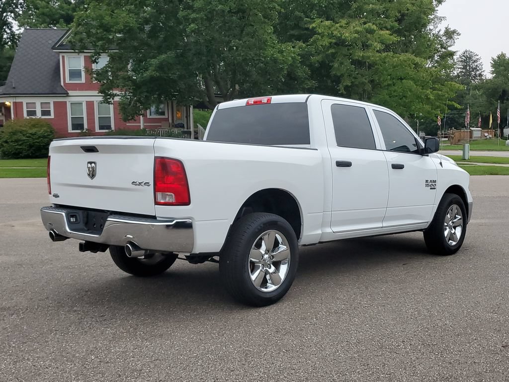 Used 2019 RAM 1500 ST w/ SXT Plus Group AWD/4WD image 4