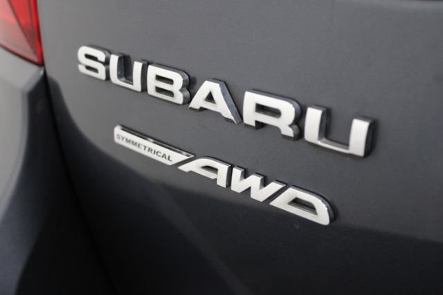 Used 2017 Subaru Outback 2.5i Limited AWD/4WD image 12