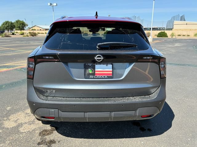 New 2026 Nissan Kicks SV w/ SV Premium Package FWD image 5