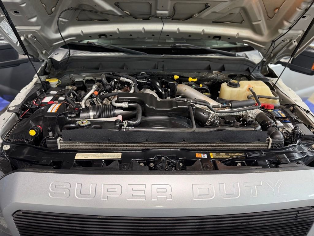 Used 2014 Ford F350 Lariat w/ Lariat Ultimate Package AWD/4WD image 13