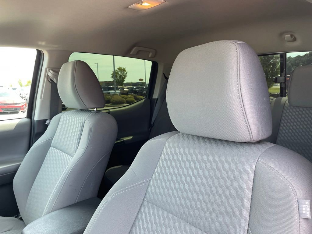 Used 2022 Toyota Tacoma SR image 23