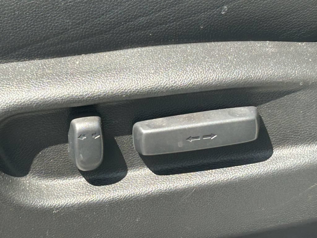 Used 2020 Honda Pilot Elite image 41