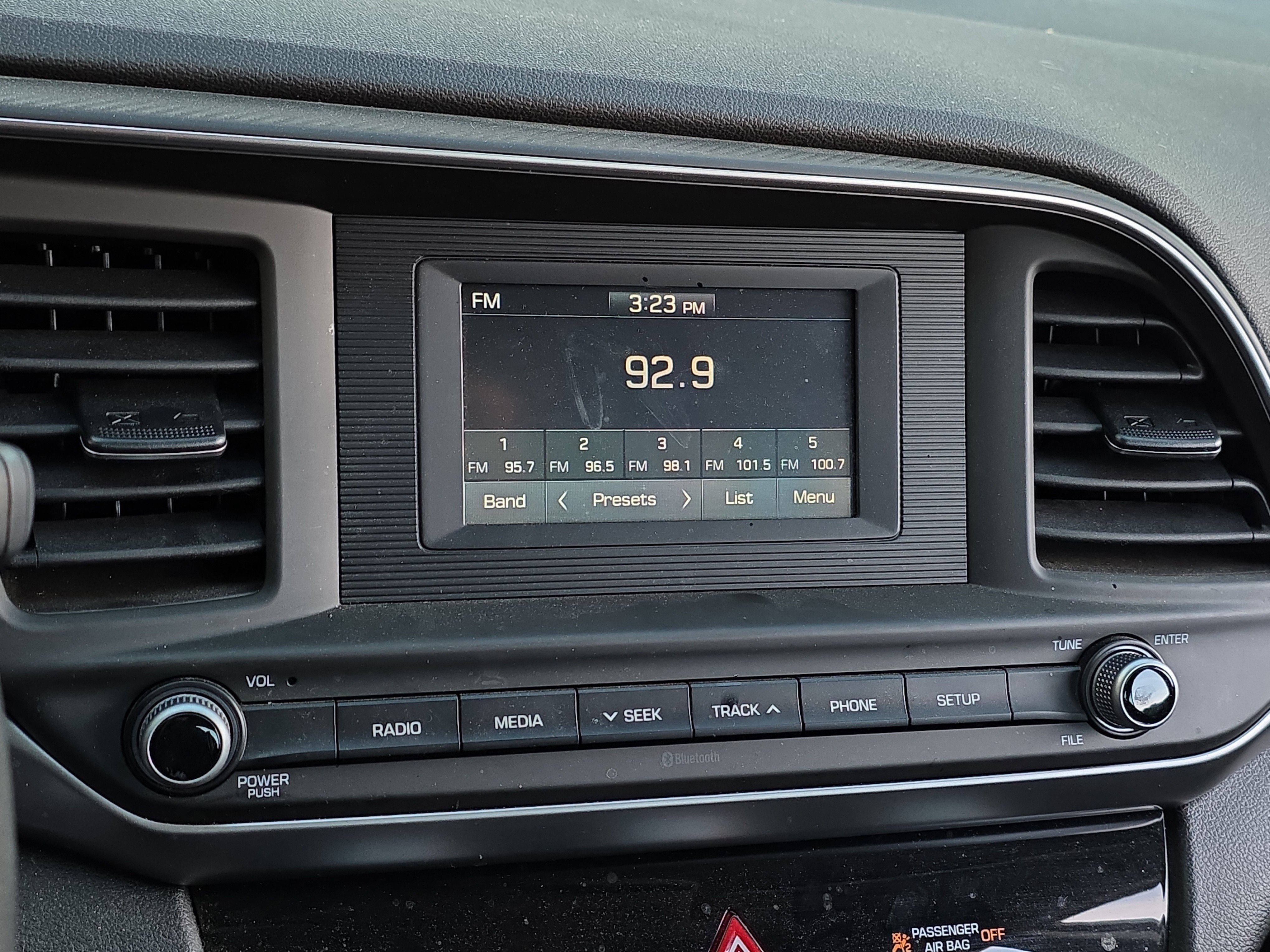 Used 2019 Hyundai Elantra SE w/ Cargo Package image 18