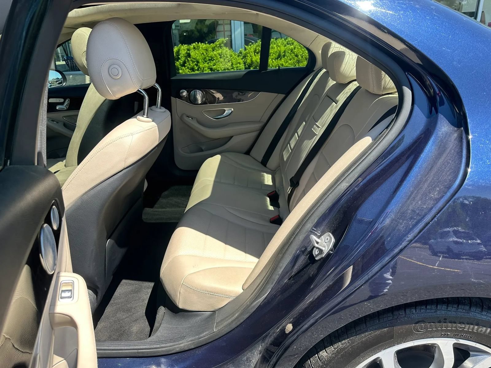 Used 2017 Mercedes-Benz C 300 4MATIC Sedan image 11