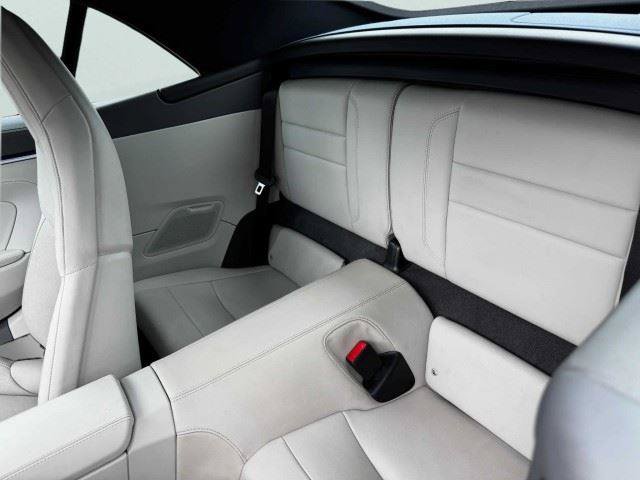 Used 2024 Porsche 911 Carrera RWD image 20
