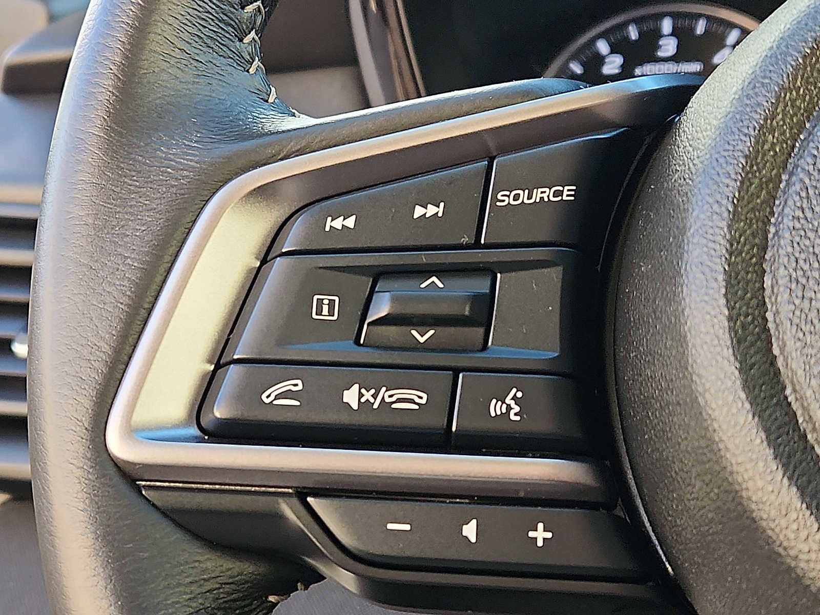 Certified 2025 Subaru Legacy Premium image 20