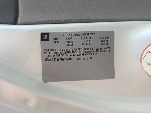 Used 2007 Buick Lucerne CXL FWD image 43