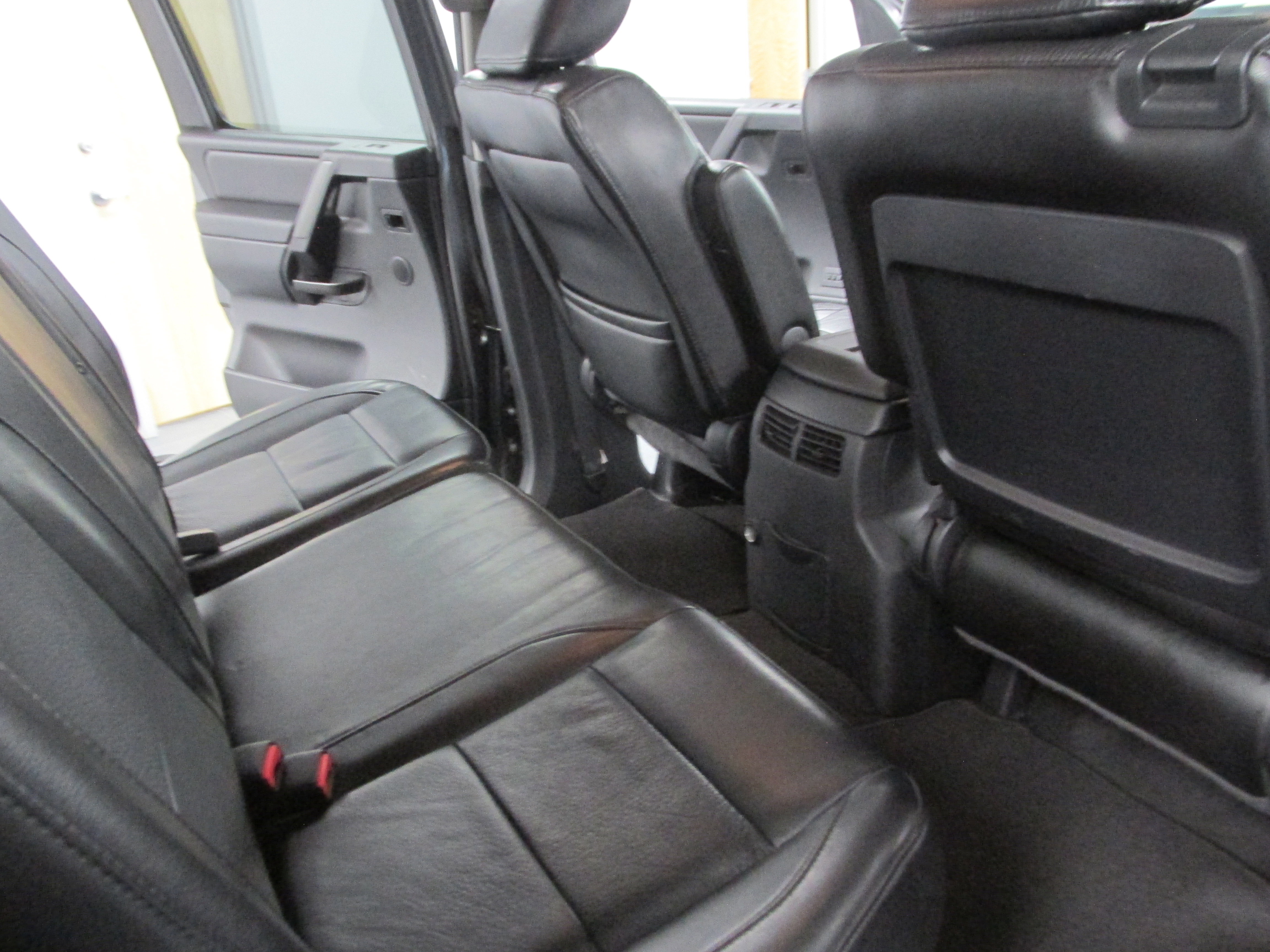 Used 2011 Nissan Titan SL w/ Heavy Metal Edition Pkg AWD/4WD image 24