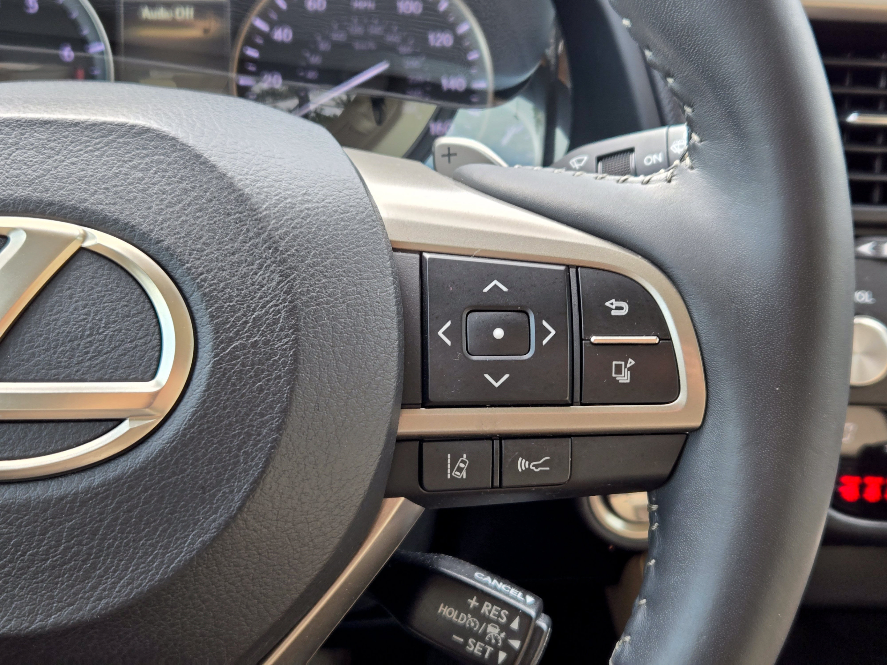 Certified 2022 Lexus RX 350 FWD w/ Premium Package image 28