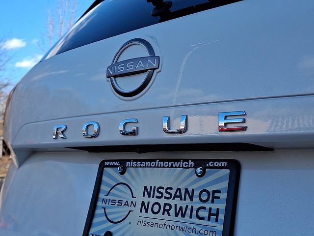 Certified 2023 Nissan Rogue SL w/ SL Premium Package AWD/4WD image 31